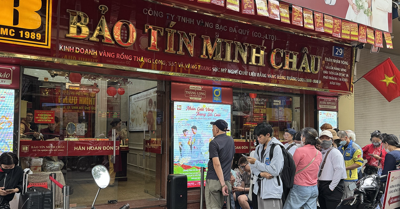 Tiệm vàng Bảo Tín Minh Châu hoạt động lại, khách chủ yếu đến nhận vàng theo giấy hẹn