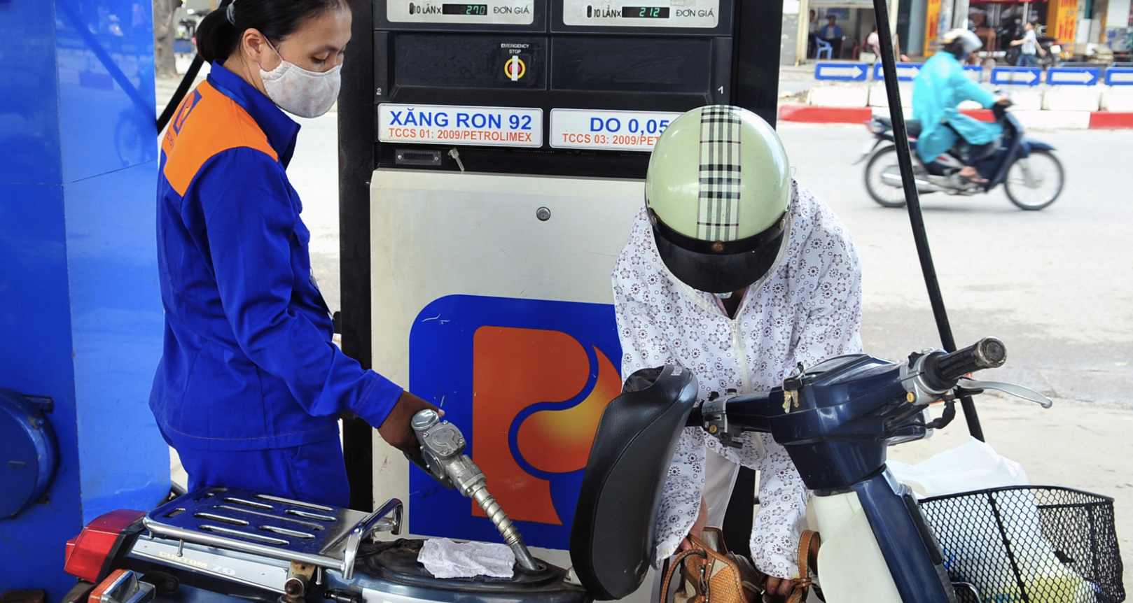 Xăng E10 chuẩn bị thay xăng khoáng: Doanh nghiệp đã sẵn sàng đến đâu?