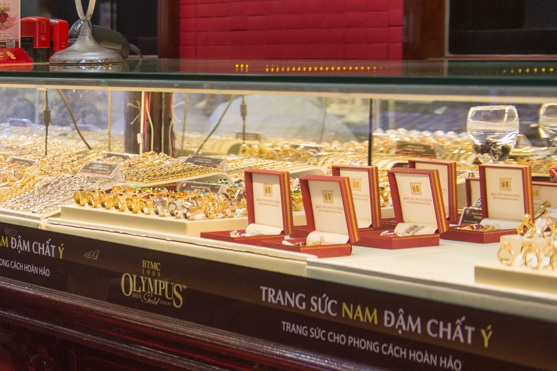 Giá vàng hôm nay 28/3/2026 đảo chiều tăng mạnh, vàng SJC lại vọt lên mức cao mới