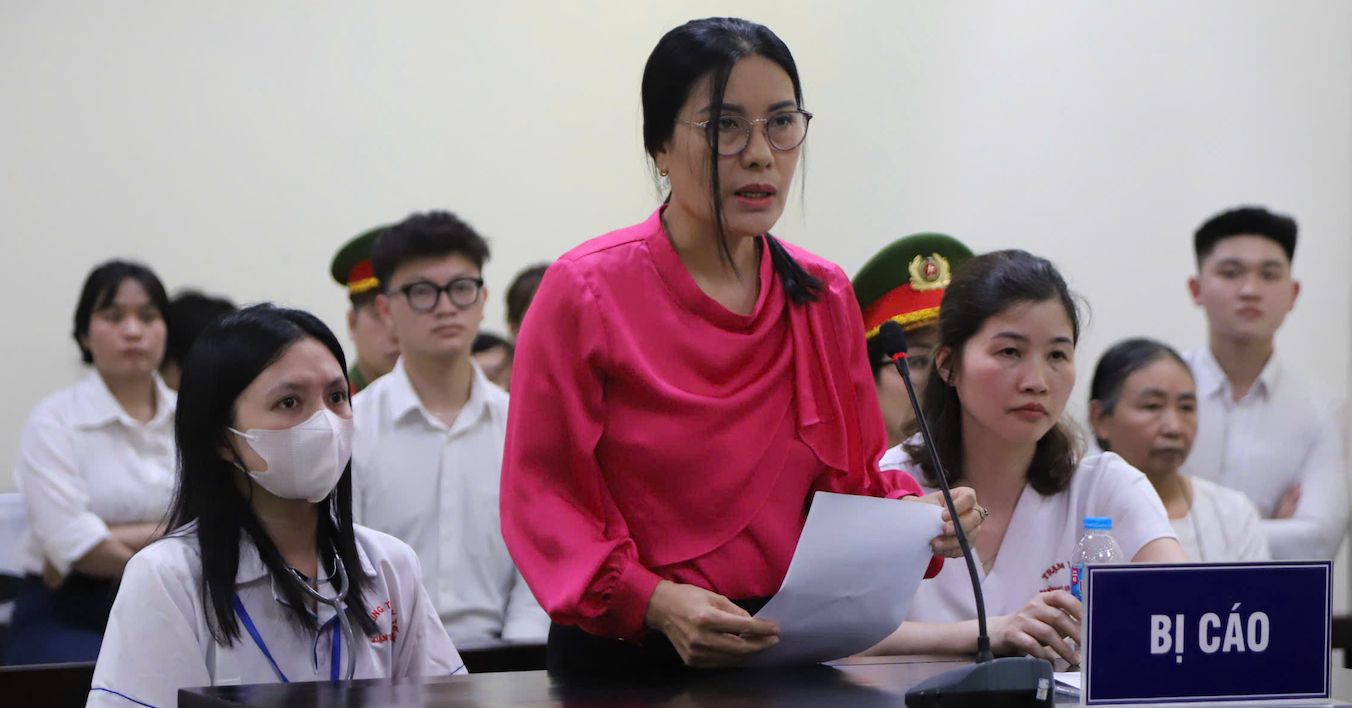 Cựu hiệu trưởng ở Hà Nội bị phạt 3 năm tù vì thu vượt tiền dạy thêm