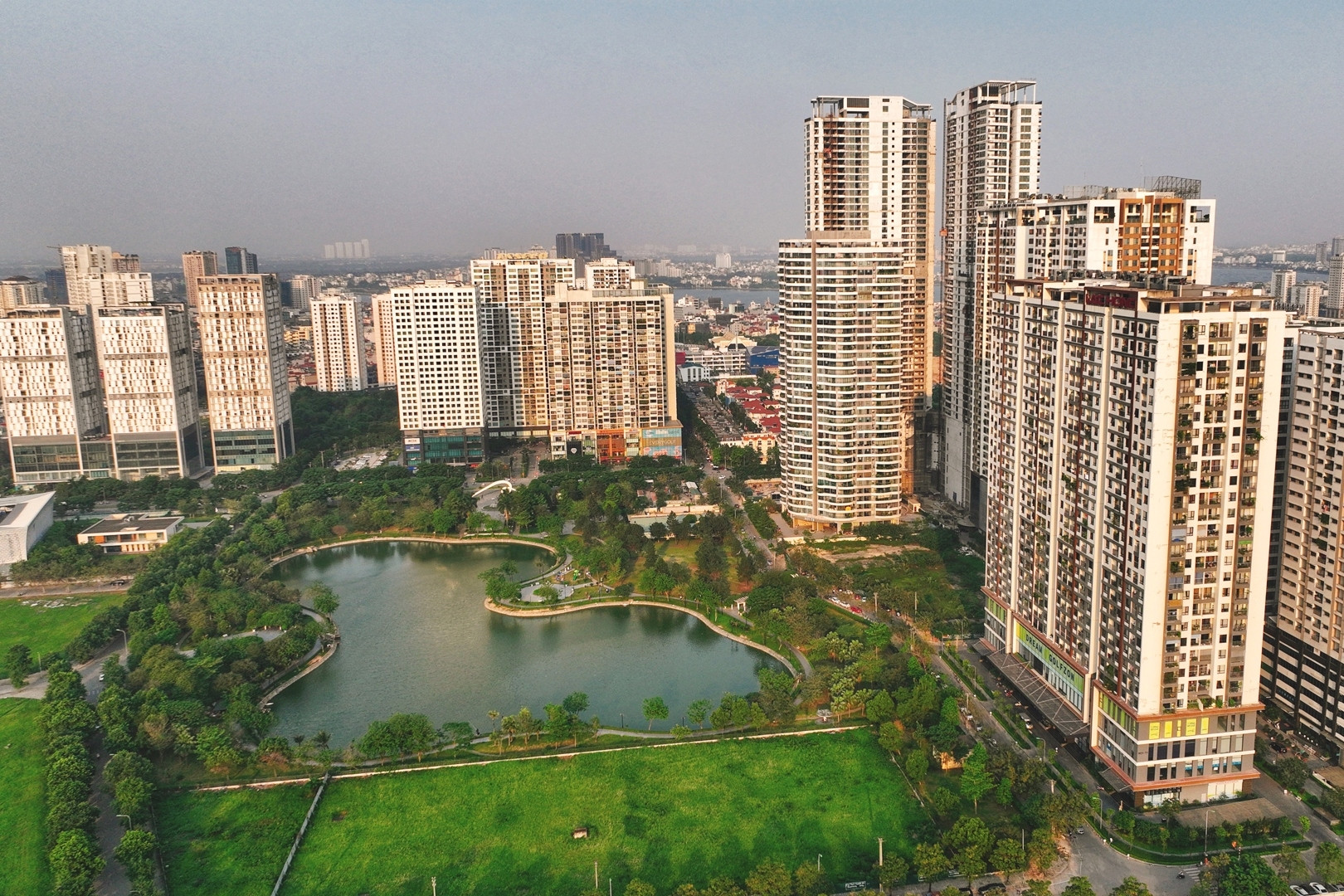 Đề xuất mới về thuế bất động sản: Làm rõ giá chuyển nhượng, hạn chế khai giá thấp