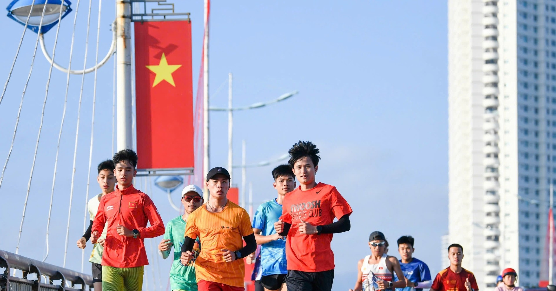 Du lịch thể thao - ‘nam châm’ hút khách đến với các đô thị biển