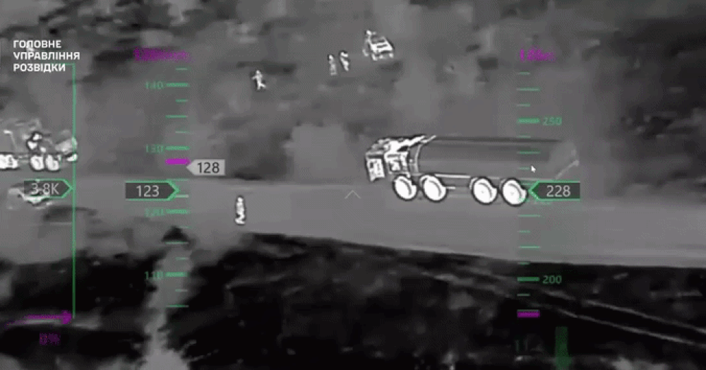 Ukraine sử dụng drone FPV tấn công loạt căn cứ tên lửa Bastion của Nga ở Crimea