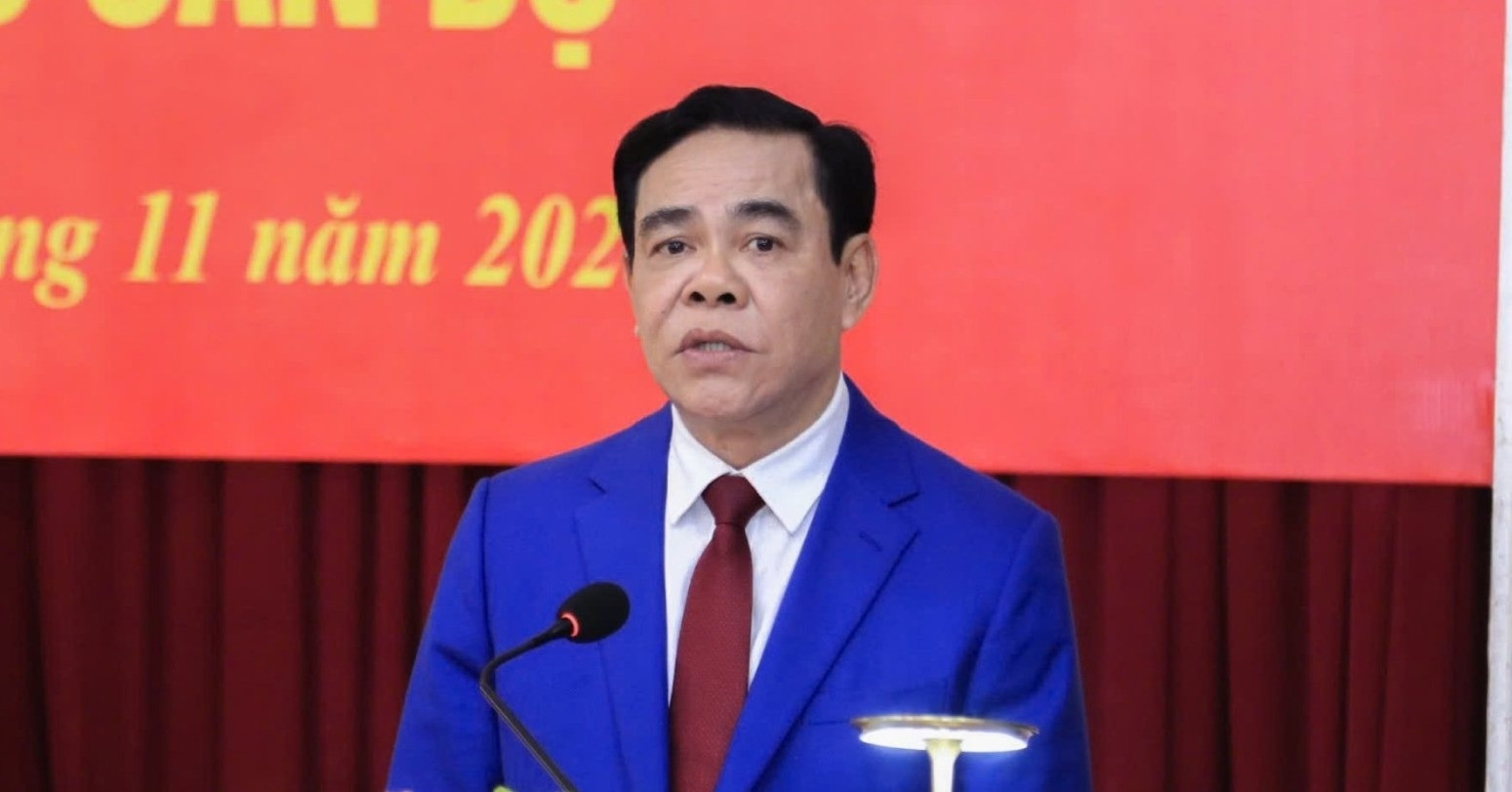 Ông Hoàng Nghĩa Hiếu tiếp tục giữ chức Chủ tịch HĐND tỉnh Nghệ An nhiệm kỳ mới