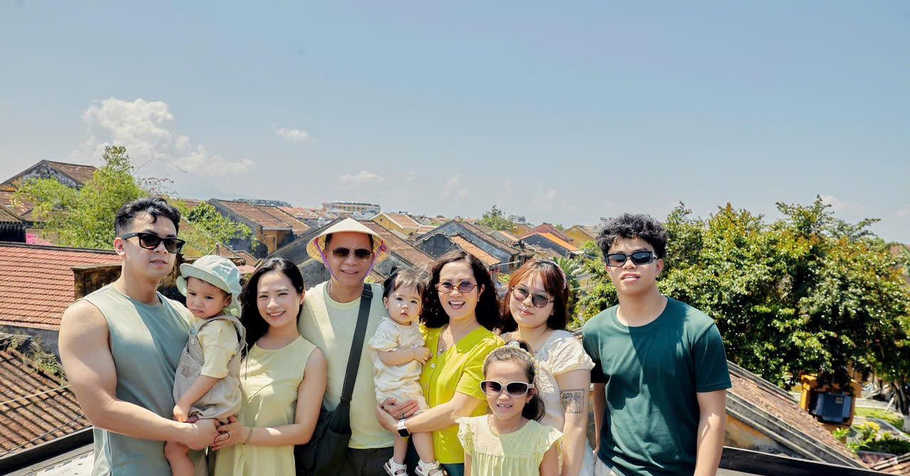Nghệ sĩ Việt đông con nhất: Người làm cha tuổi 49, người có 5 con với 3 đời vợ