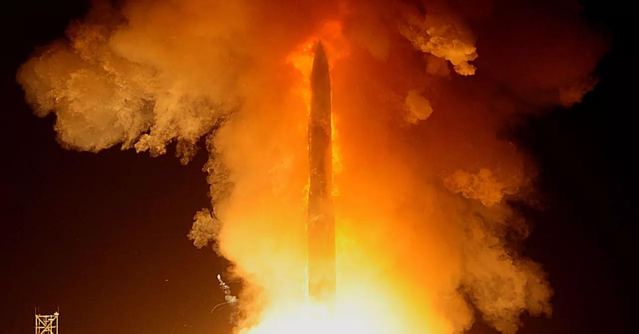 Tên lửa Minuteman III Mach 23 và tên lửa RS-24 ...