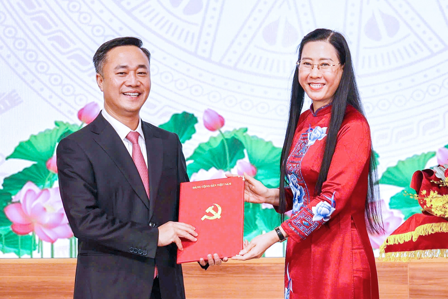 Thứ trưởng Bộ Xây dựng Nguyễn Việt Hùng giữ chức Phó Bí thư Tỉnh ủy Khánh Hòa