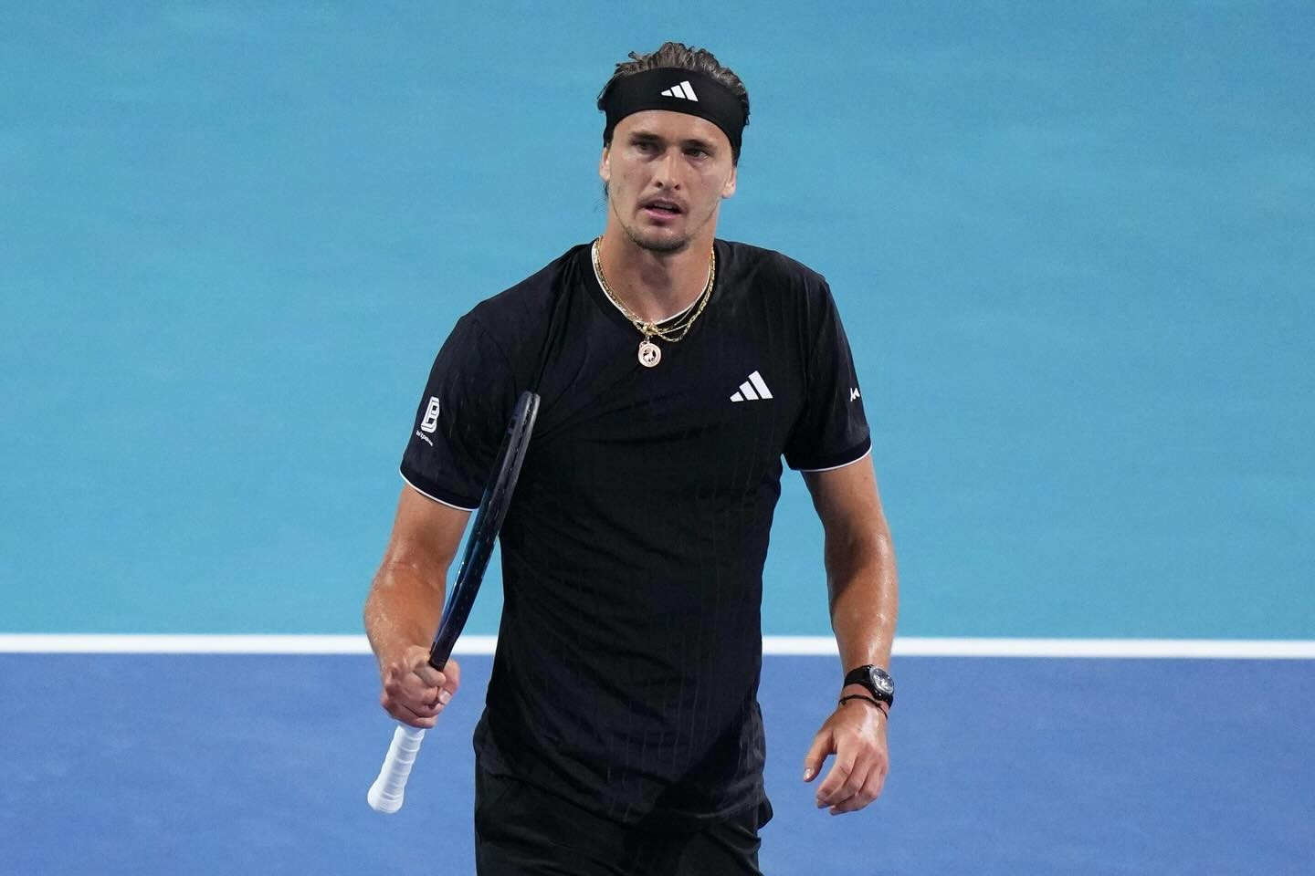 Zverev lập cột mốc 25 bán kết Masters, hẹn đấu Sinner