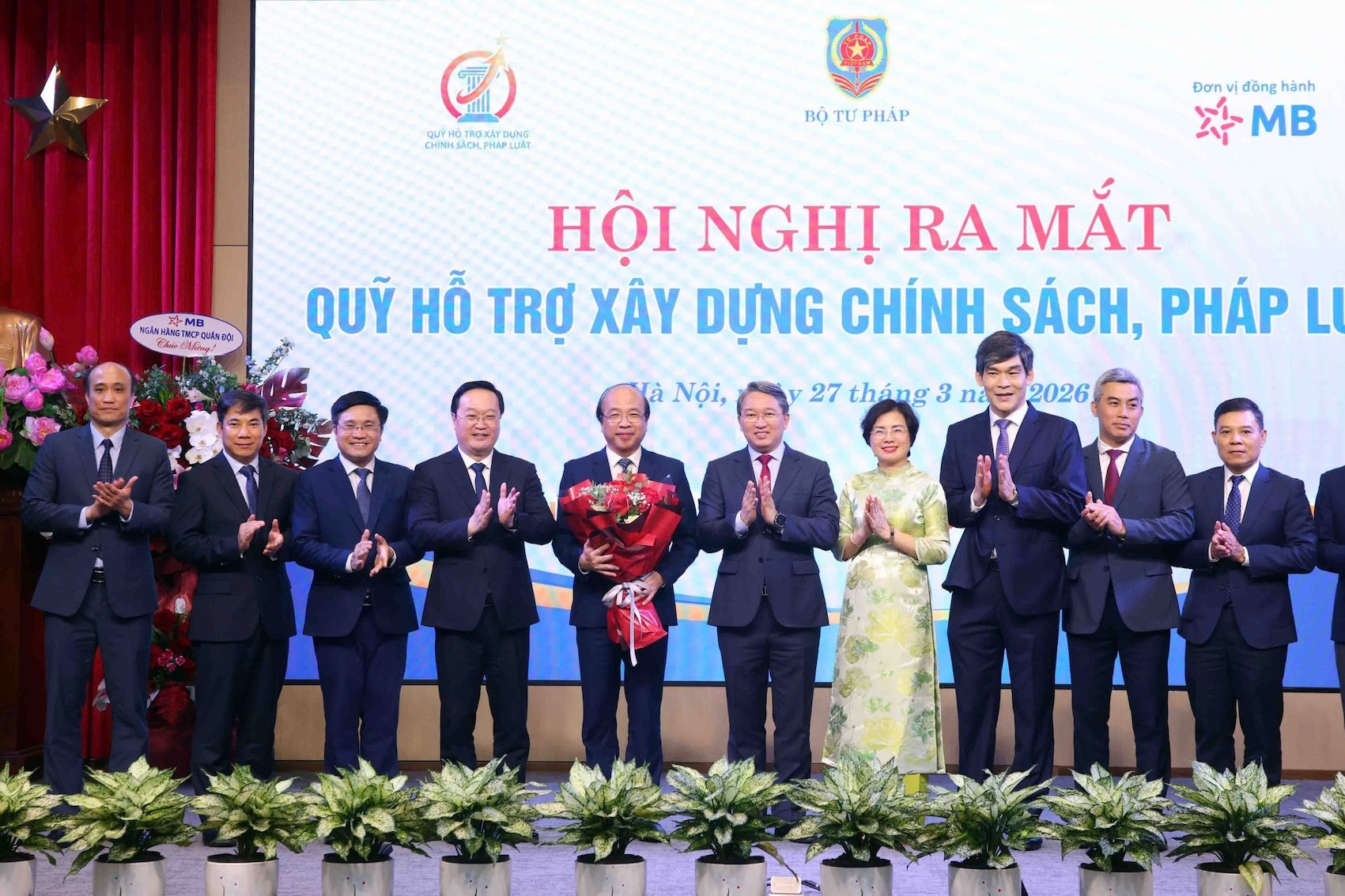  Bộ Tư pháp ra mắt Quỹ hỗ trợ xây dựng chính sách, pháp luật 