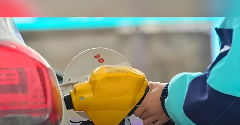 Giá dầu thế giới tăng sốc, ‘3 lớp đệm’ giúp Trung Quốc ổn định giá