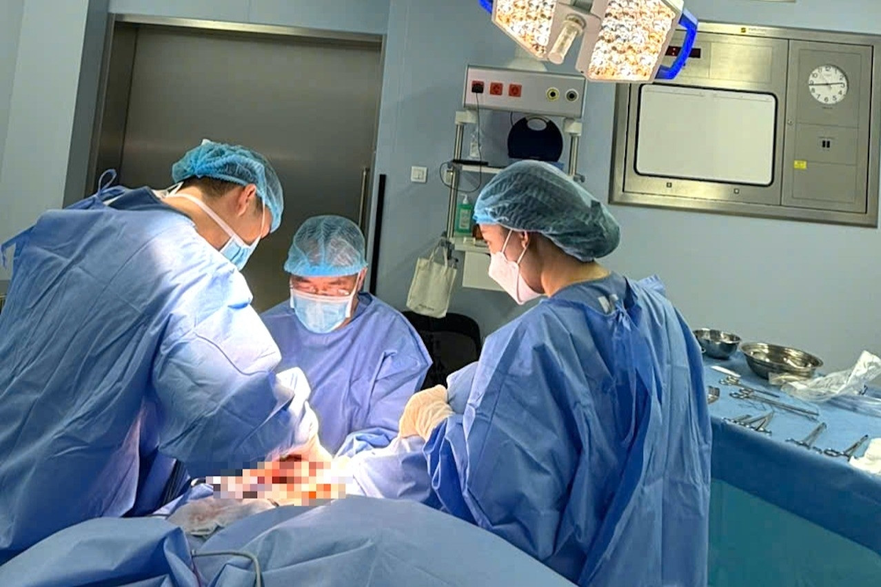 Nam giới sức khỏe sung mãn, vì sao vẫn khó làm cha?