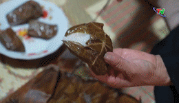thumb bánh trứng kiến.gif