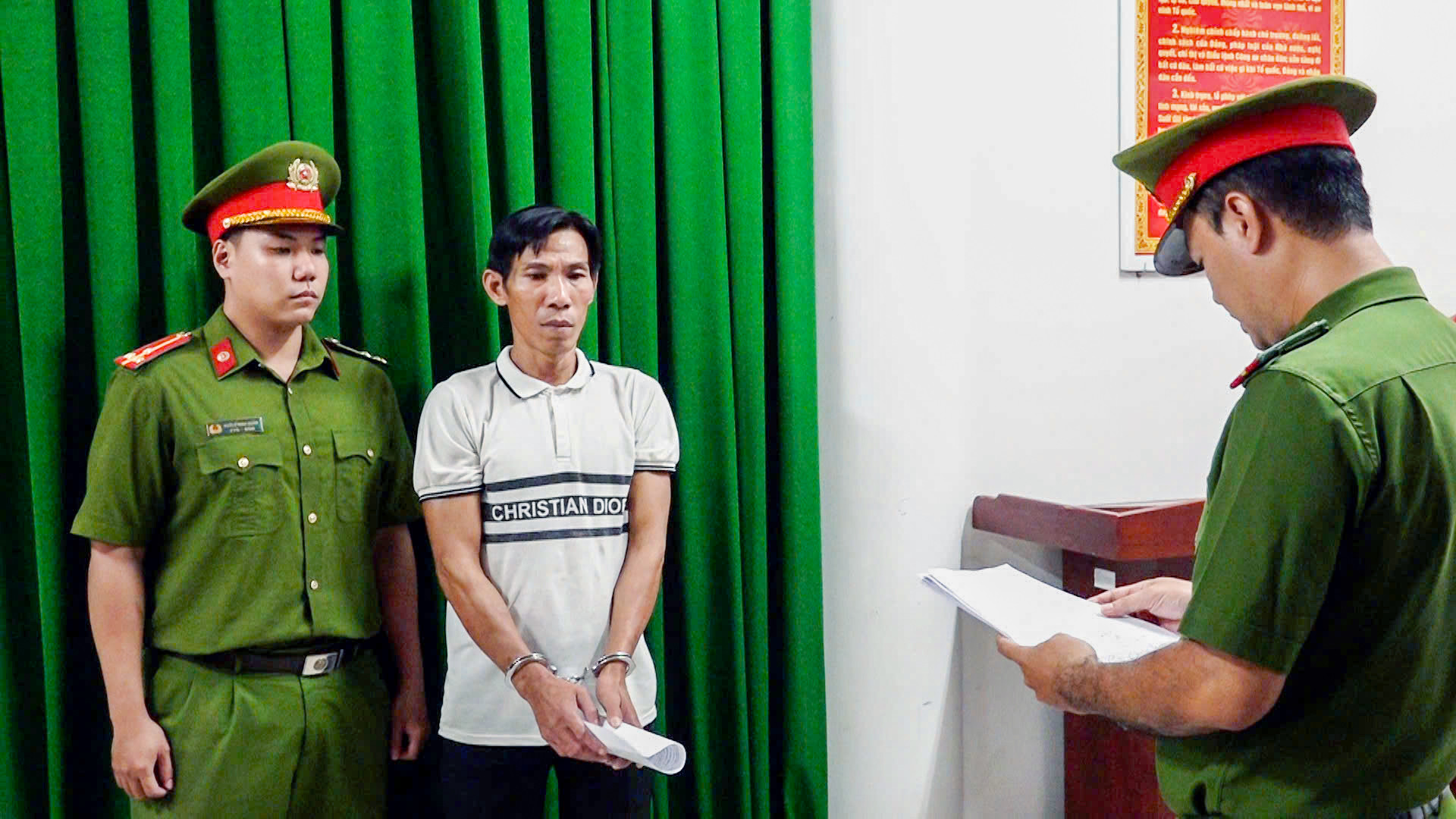 Trần Anh Tuấn 1.jpg