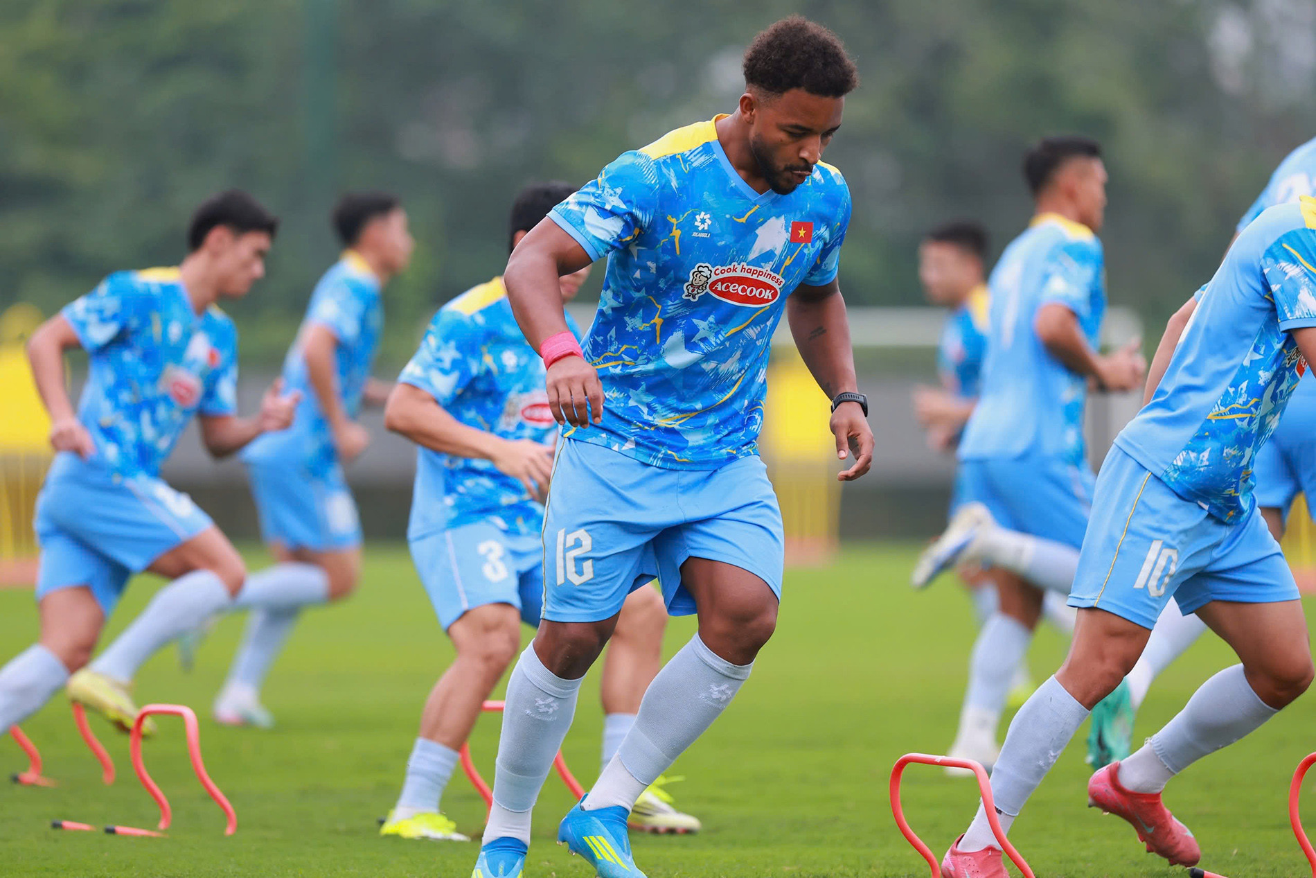 tuyen viet nam 3.jpeg