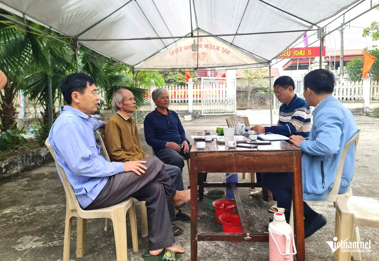 W-a2Công ty giày gây ô nhiễm.jpg