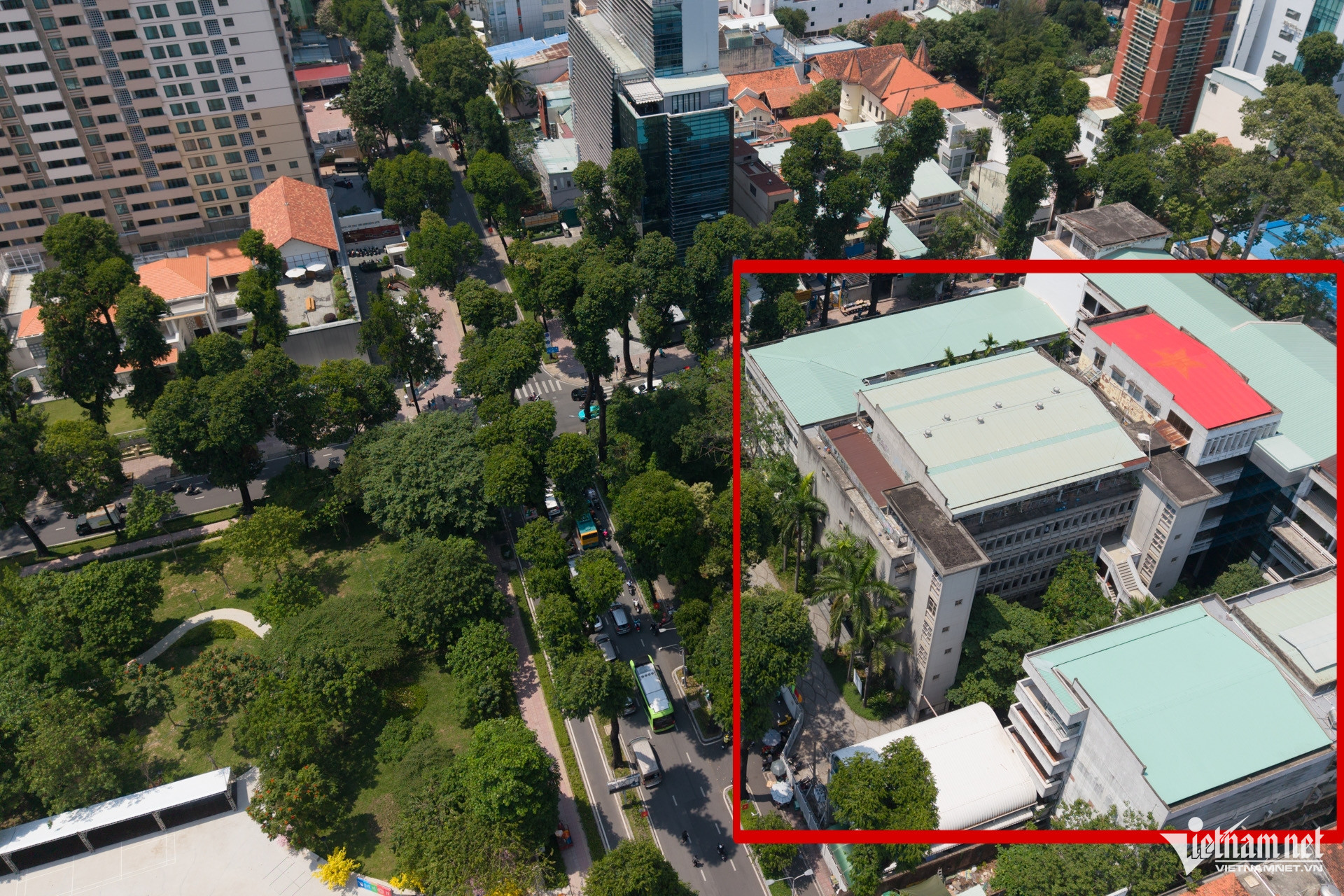 W-đại học kiến trúc.jpeg