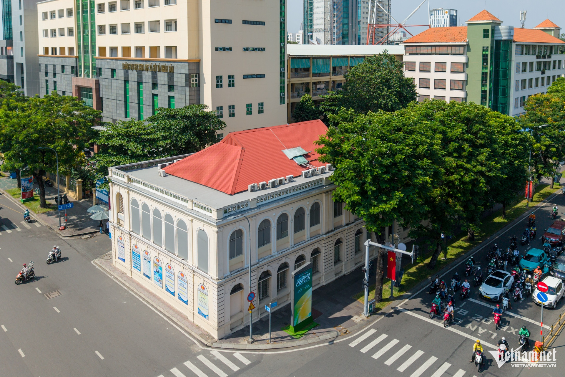 W-đại học   Nguyễn Huế 24.jpg