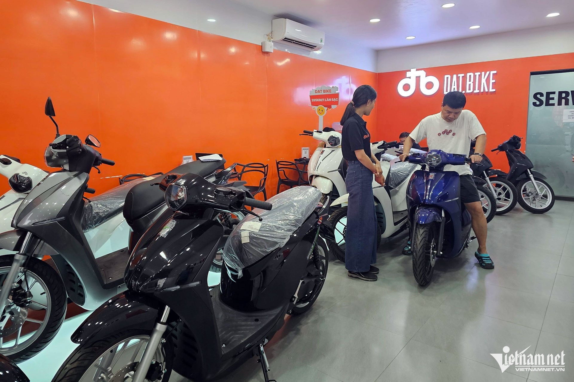 W-Dat Bike dai ly.jpg