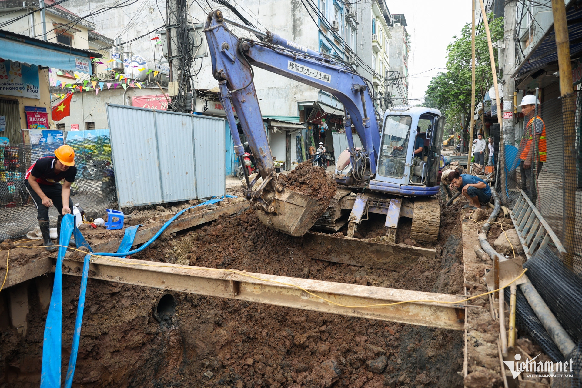 Box https://static-images.vnncdn.net/vps_images_publish/000001/000003/2026/3/28/w-ho-phu-do-2-2294.jpg