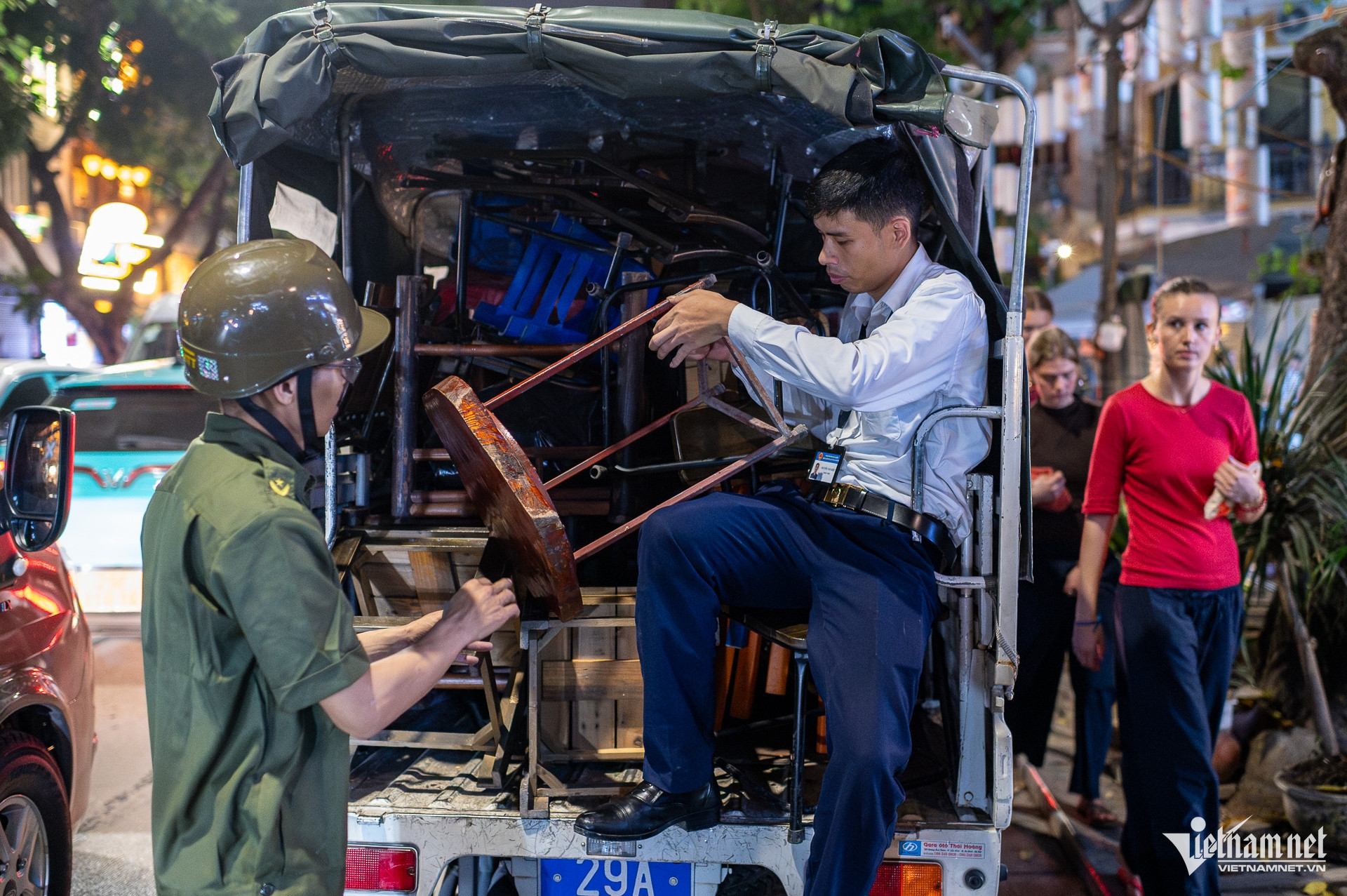 W-xử lý lấn chiếm vỉa hè (20).jpg