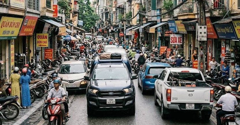 Hà Nội siết quản lý xe bán tải: Tranh cãi gay gắt từ hai phía