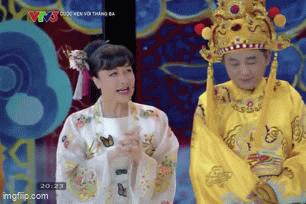 Táo Quân trở lại, khán giả chấm 9,5 điểm và khen 'vừa hài vừa thâm thúy'