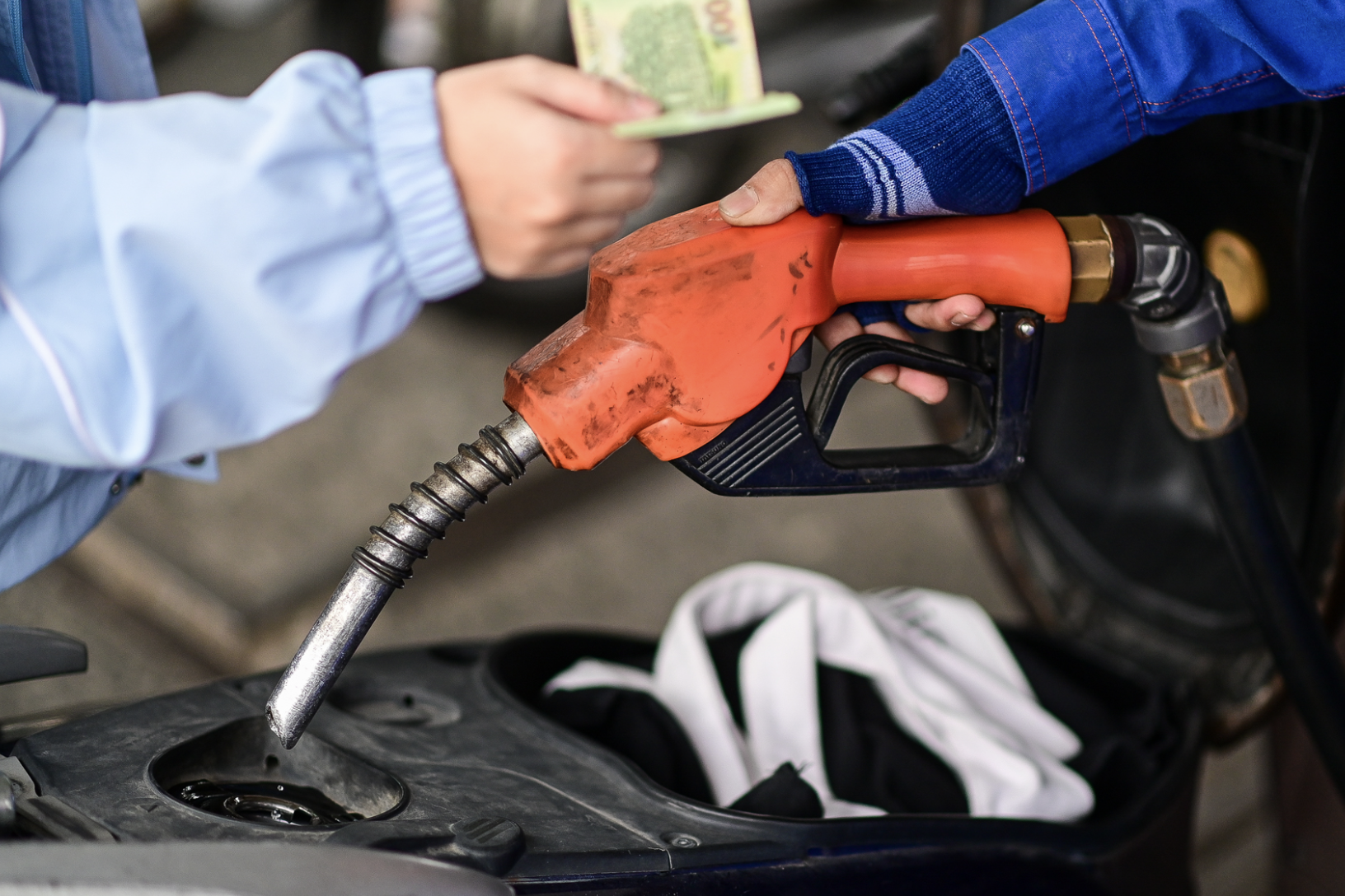 Cấp bách chuyển sang xăng E10: Cần 1,3 triệu m3 ethanol, nguồn cung lấy từ đâu?