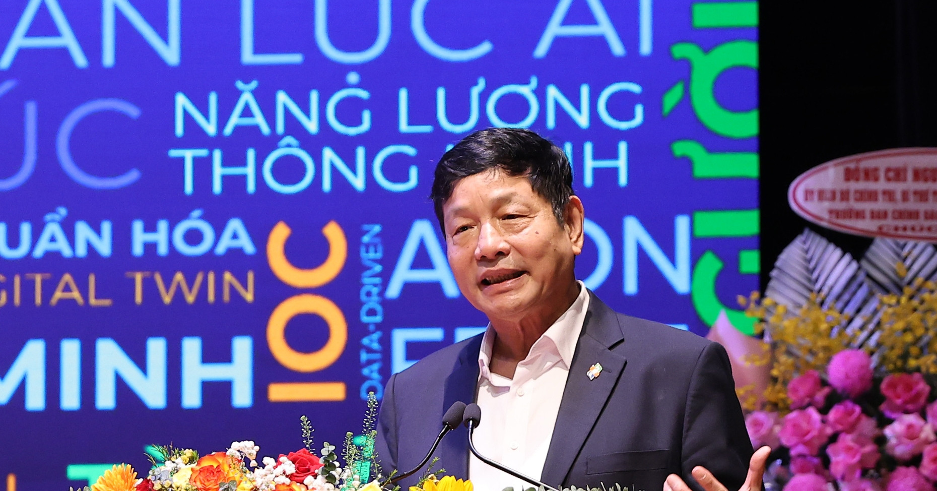 Chủ tịch FPT đề xuất đưa AI vào giảng dạy từ phổ thông đến đại học