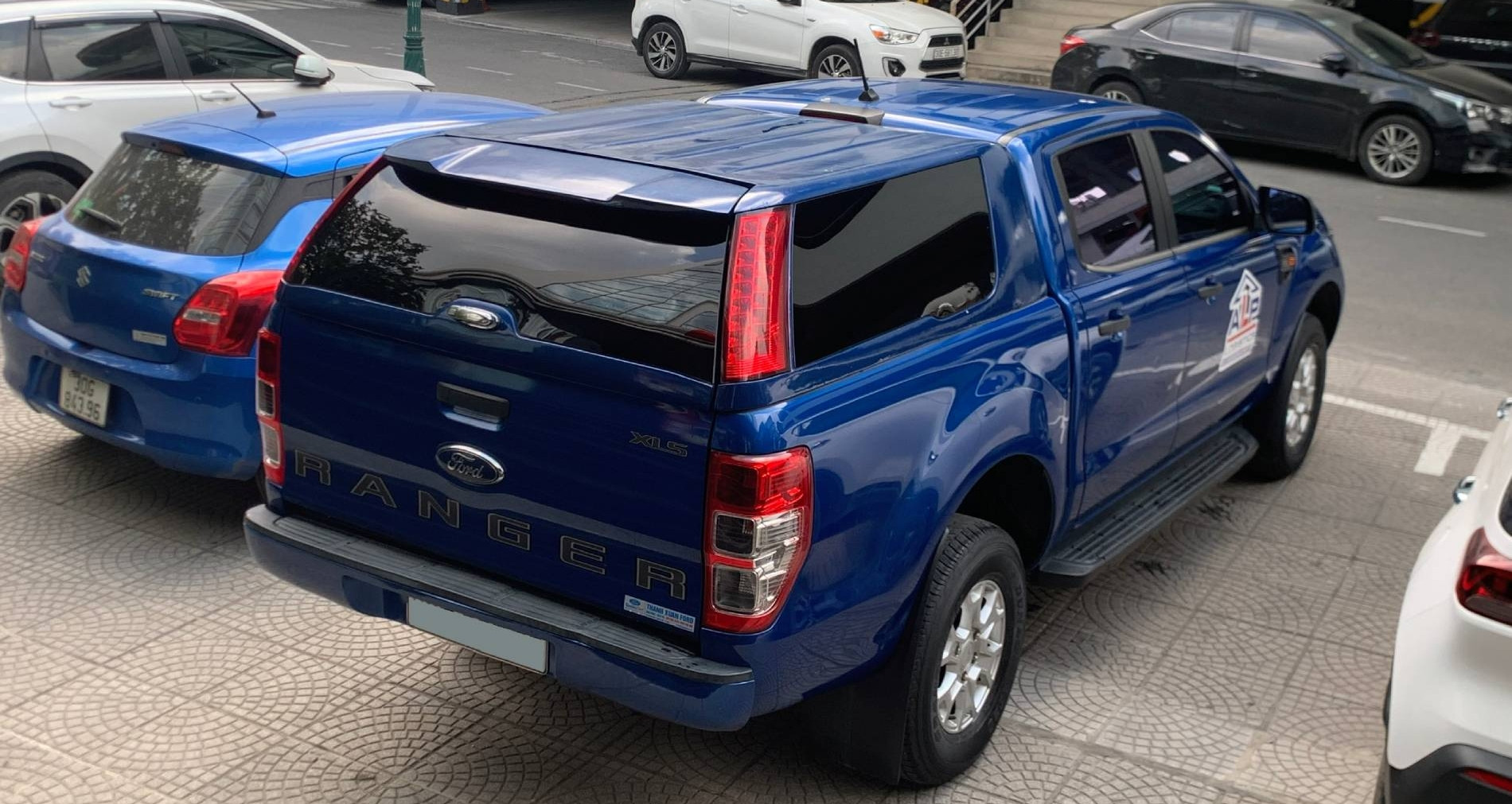 Xe bán tải bị xếp vào nhóm xe tải: Cục Đăng kiểm khẳng định không thể hoán cải thành xe con
