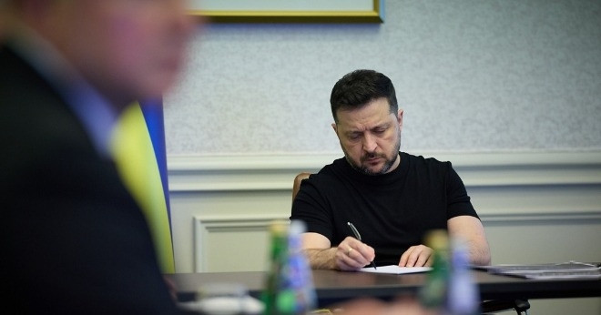 Tổng thống Ukraine lên tiếng sau cáo buộc nói dối từ Ngoại trưởng Mỹ về Donbass