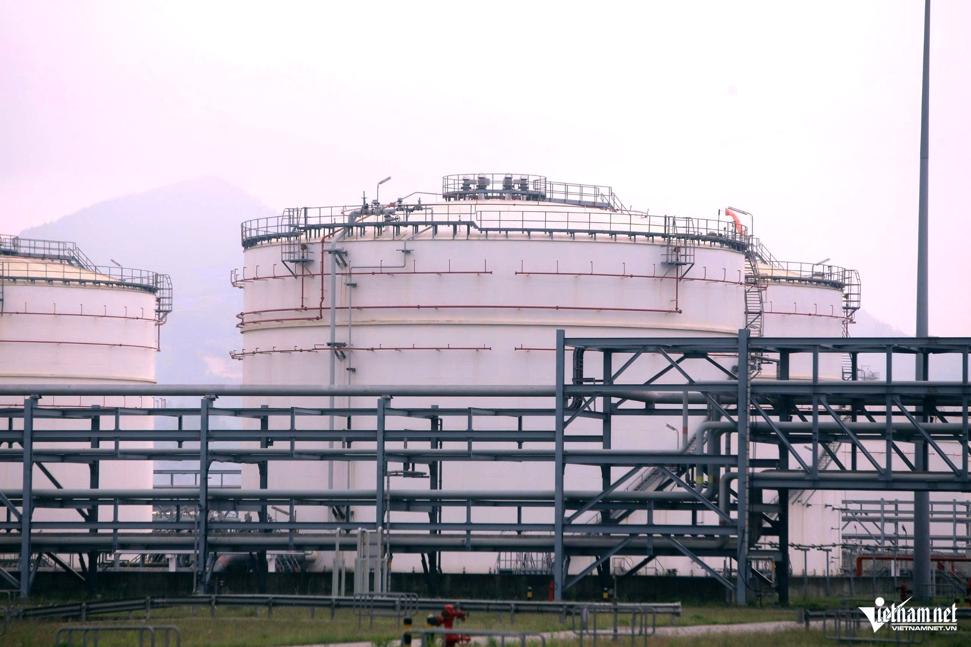 W-a10Những cỗ máy.jpg