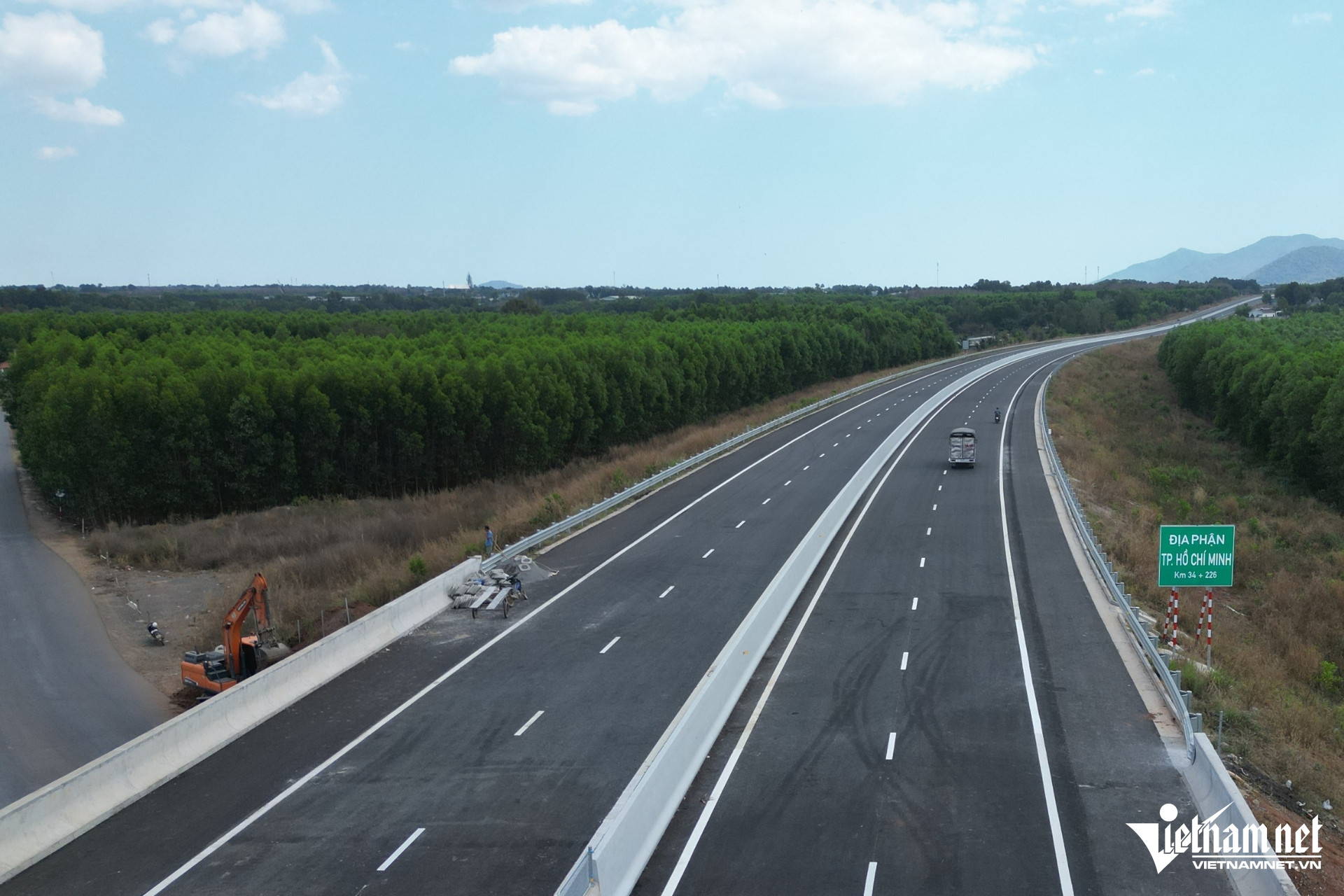 W-cao toc bien hoa vung tau 2.jpg