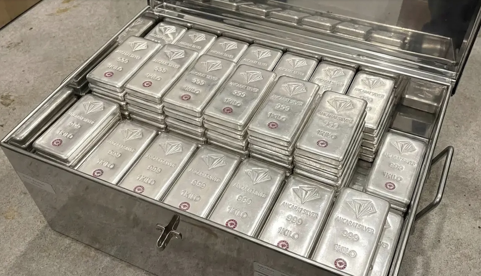 gia bac hom nay 9.2.jpg