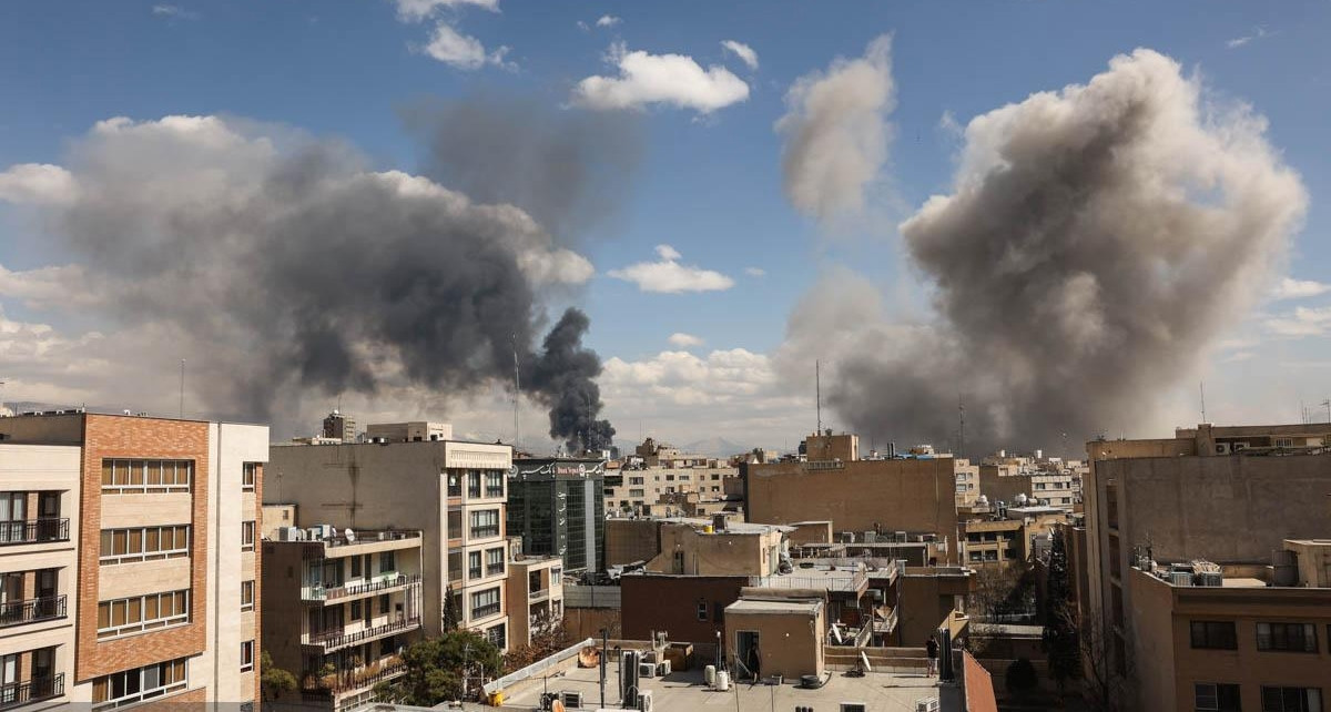 Qatar tấn công Iran, Israel không kích nơi họp chọn lãnh tụ tối cao của Tehran