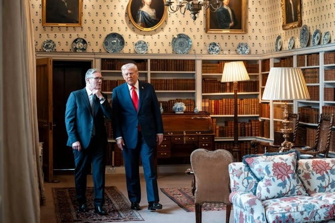 Ông Trump nói 'thất vọng' vì Anh đứng ngoài chiến dịch tấn công Iran