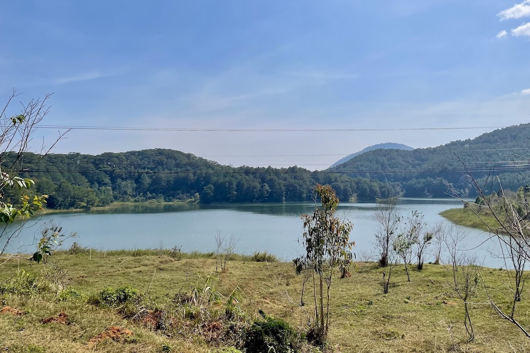 Tặng đất cho con trai vì thương, cha mẹ nhận lại nỗi đau không ngờ