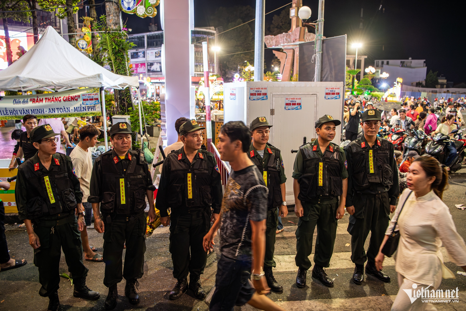 W-Chùa bà Bình Dương    Tuấn Hùng 70.jpg