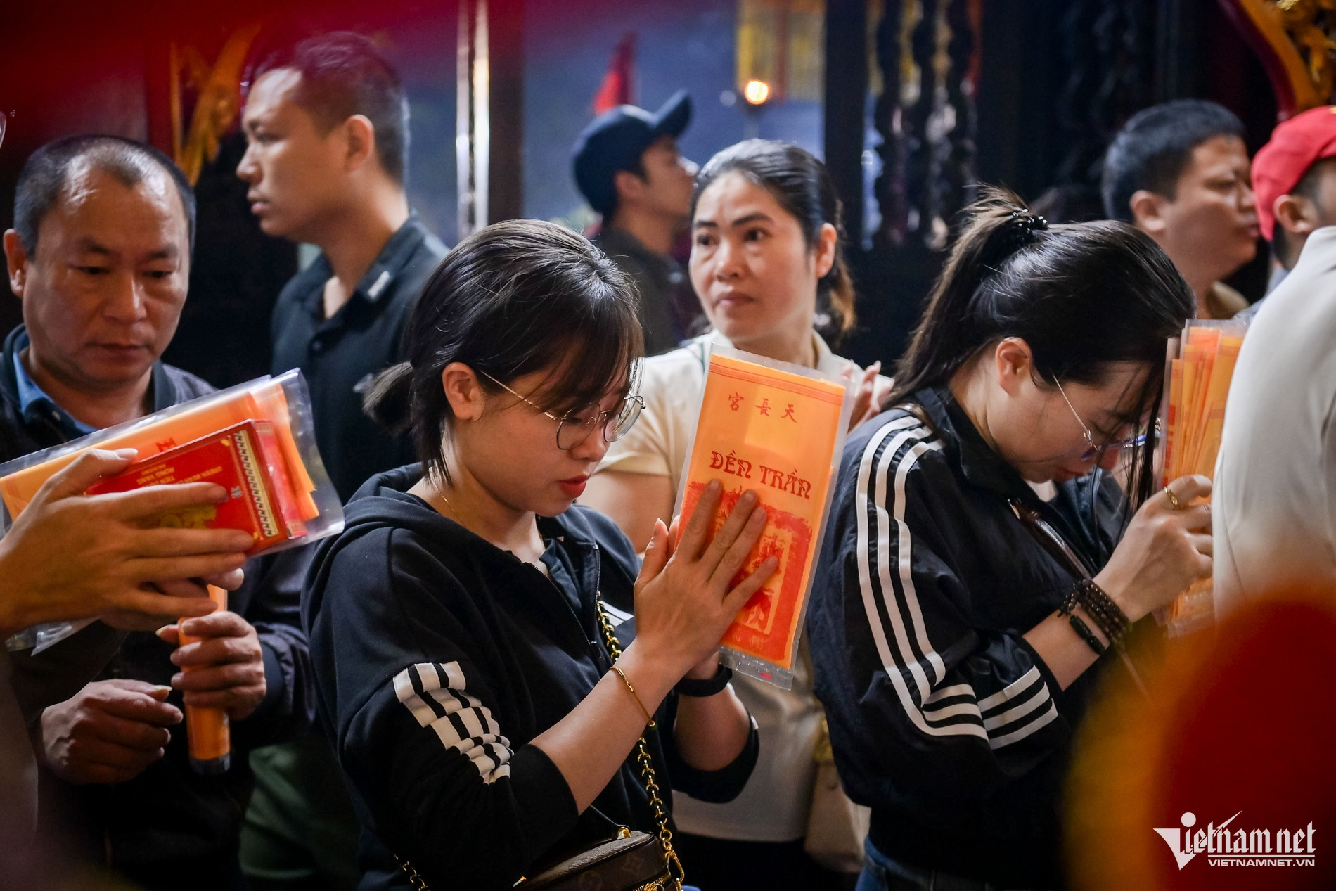 W-Khai ấn Đền Trần_19.jpg