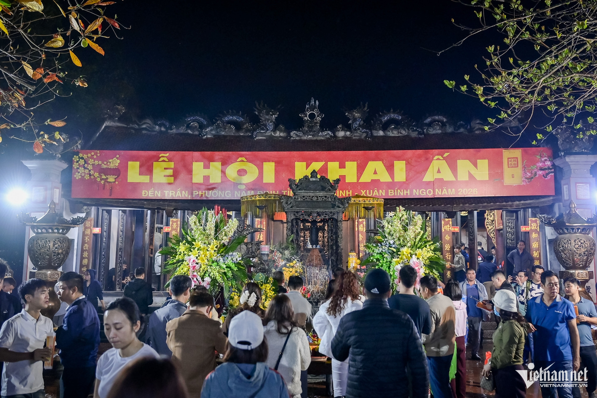 W-Khai ấn Đền Trần_22.jpg