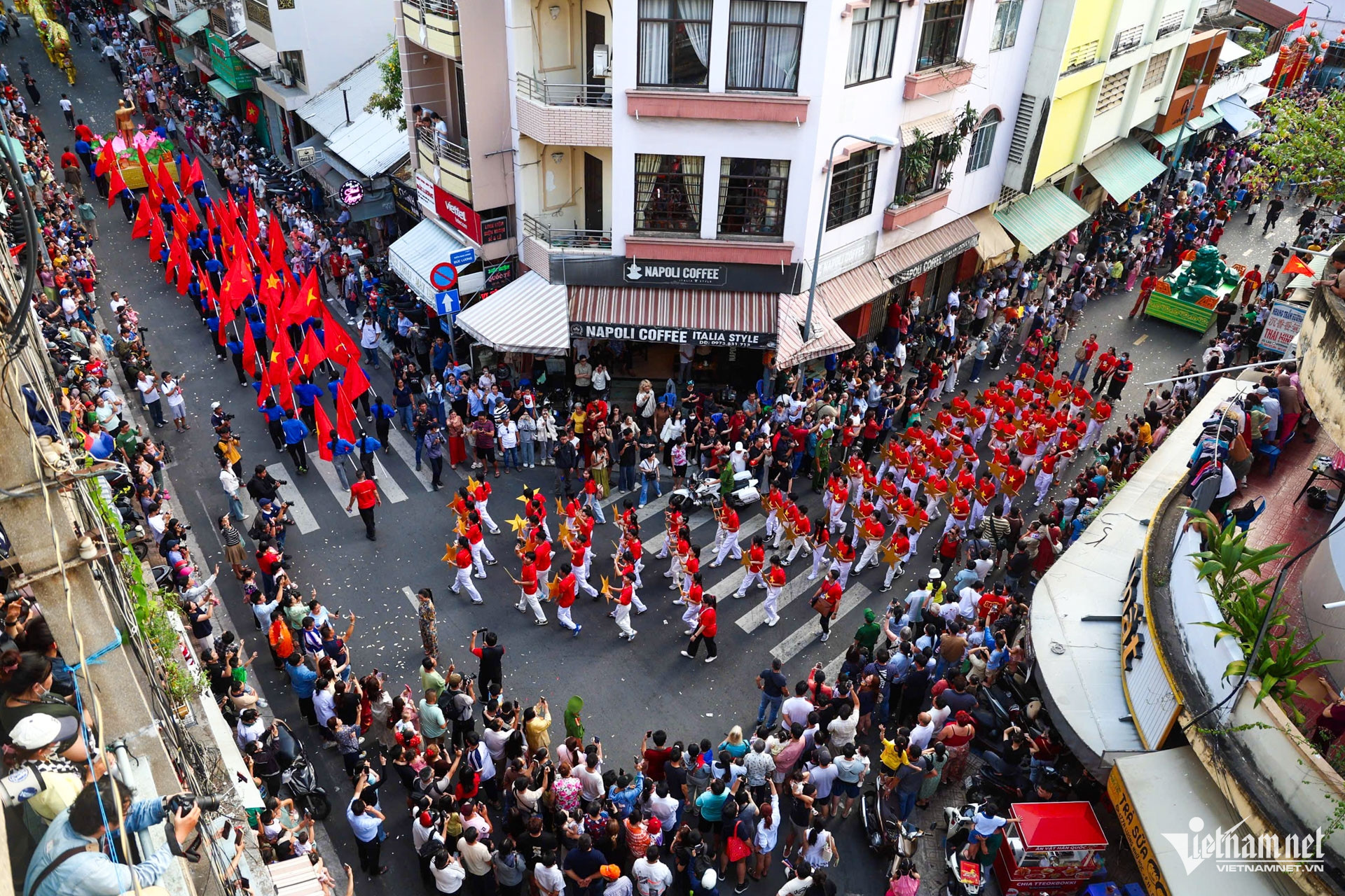 W-nguyên tiêu nguyễn huế 22.jpg