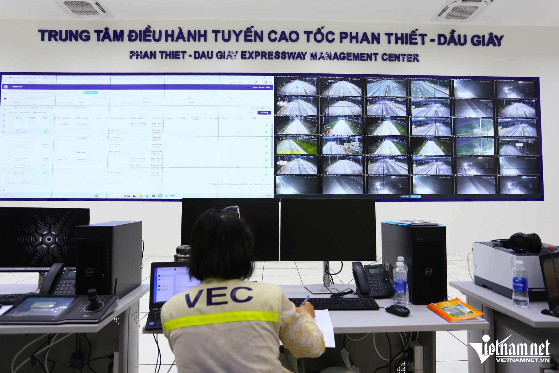 W-thu phí cao toc 4.jpg