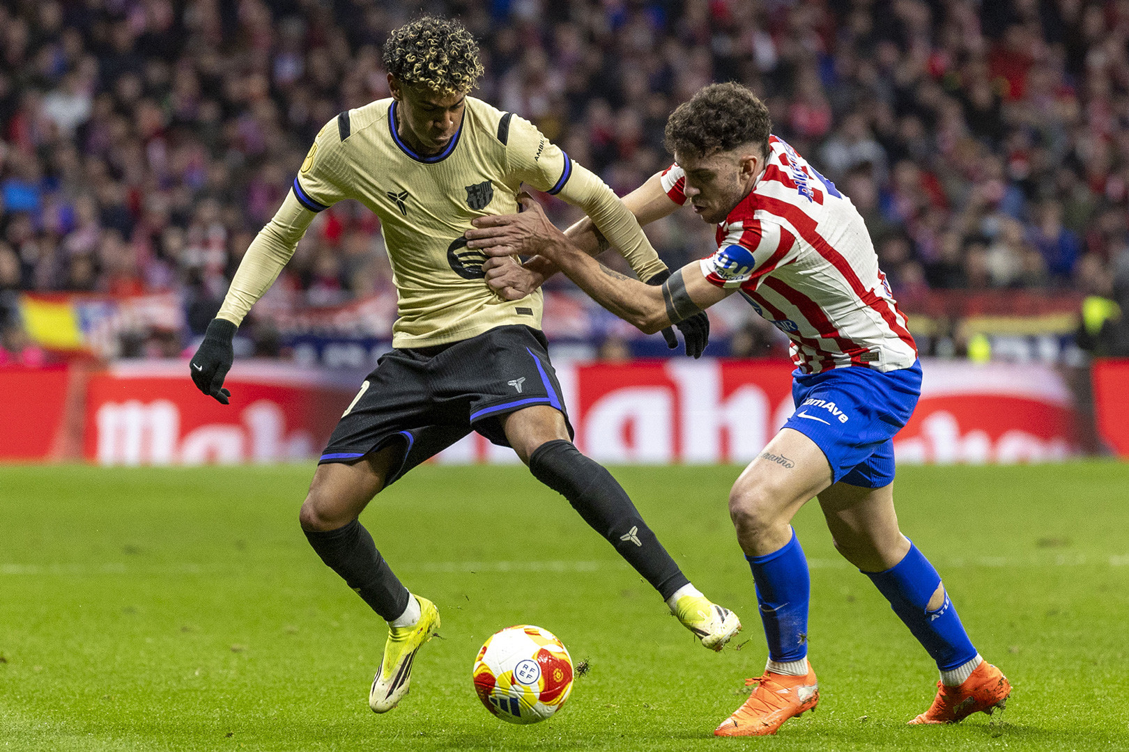 Yamal Atletico Barca.jpg