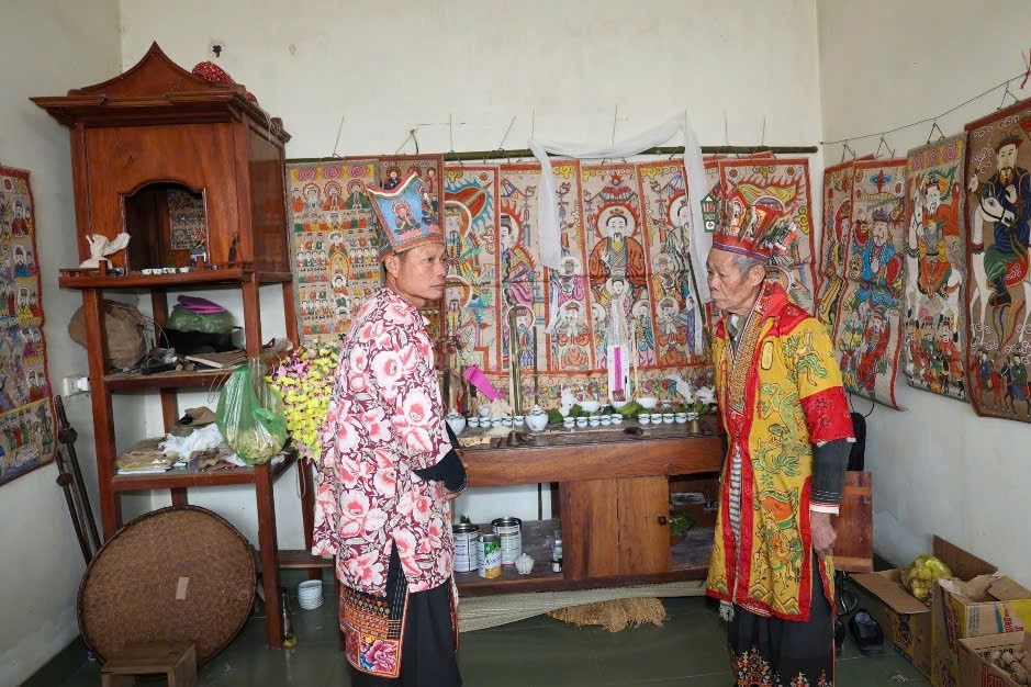 Dòng tranh linh thiêng ở Quảng Ninh trước nỗi lo 