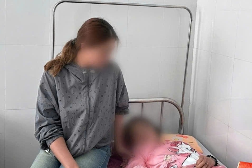 Nữ sinh lớp 7 bị bạn cùng trường đánh gãy xương sườn ở Đắk Lắk