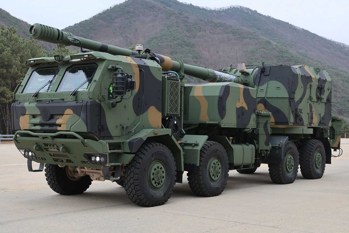 Pháo tự hành K9 Firepower: ‘Cú đấm thép’ mới của Hàn Quốc thách thức mọi đối thủ