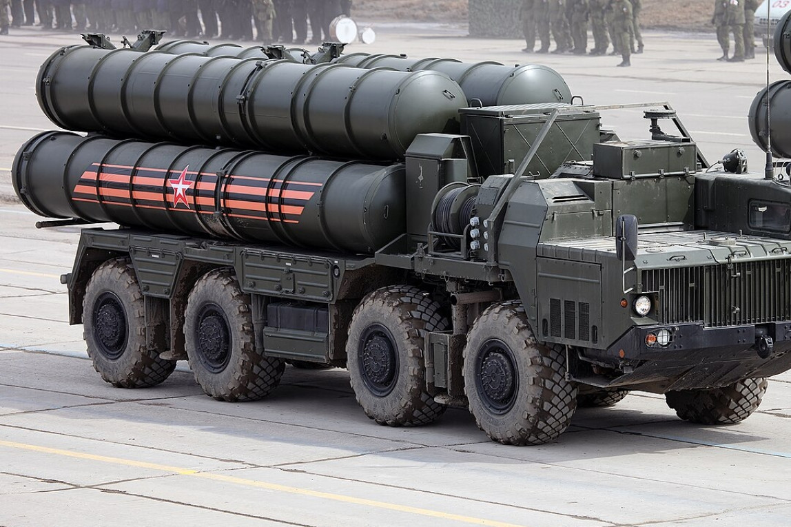 Tên lửa S-400 Triumf Nga tốc độ Mach 14, khóa mục tiêu 600km, tiêu diệt 72 mục tiêu đồng thời