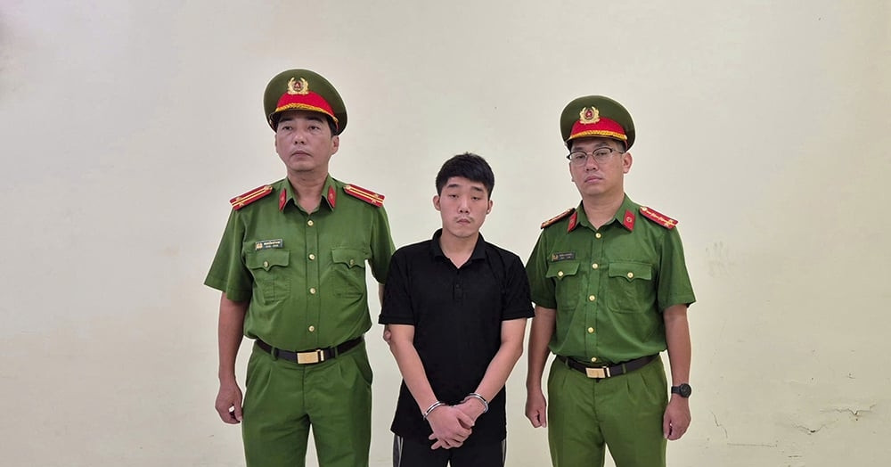 Truy tố 2 TikToker &amp;apos;Tàng Keng Ông Trùm&amp;apos; và &amp;apos;Dù Bầu Trời&amp;apos;