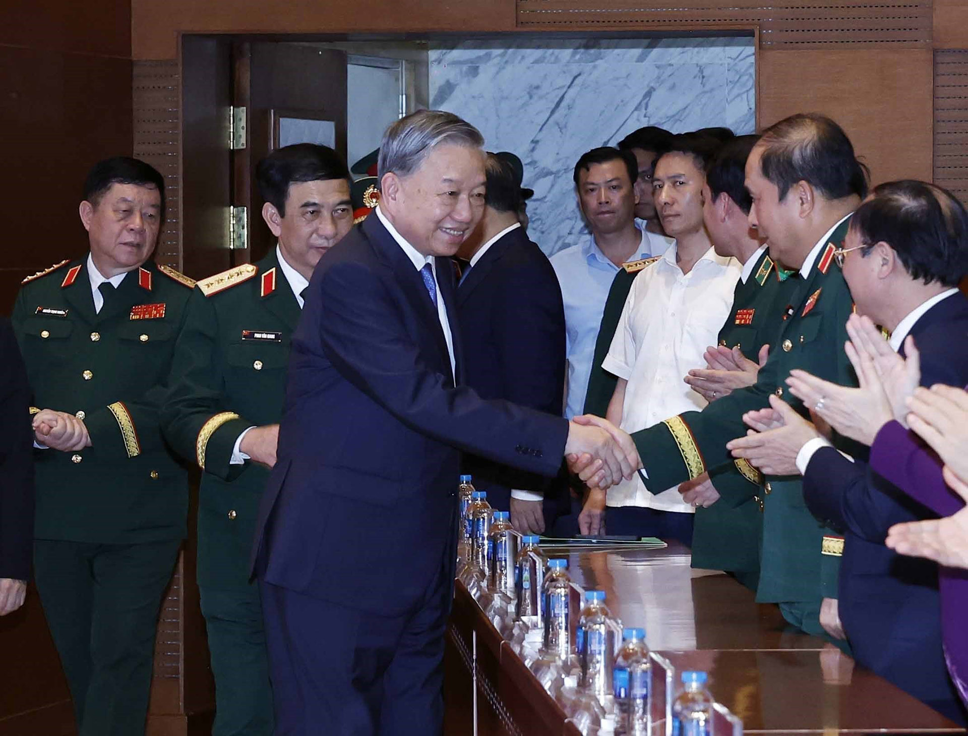 vnapotaltongbithutolambiquanuytrunguongduledonnhanhuanchuonghochiminhvakyniem75namngaytruyenthong141951 142026cuabenhvi8671723 17748624625821979717575.jpg