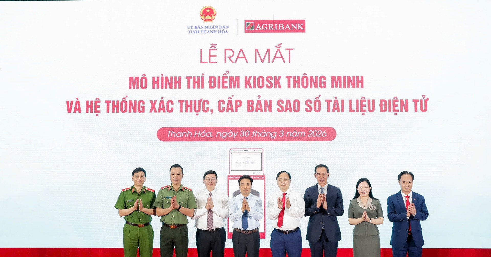 Agribank triển khai mô hình Kiosk hành chính công thông minh tại Thanh Hoá