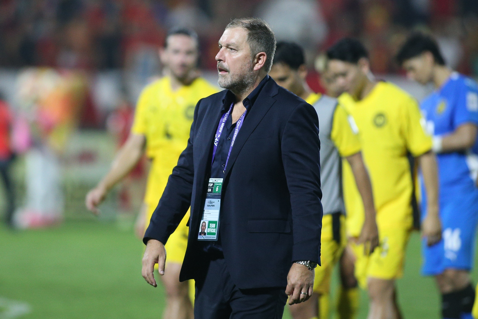 HLV Malaysia nói tuyển Việt Nam mạnh lên nhờ cầu thủ nhập tịch